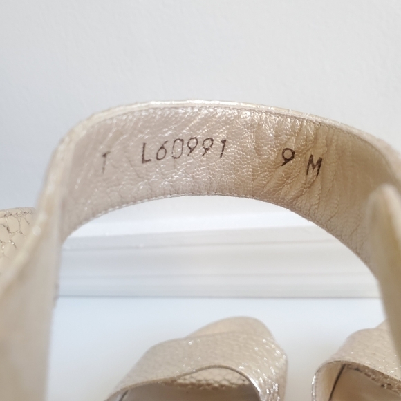 New Stuart Weitzman Twofer Gold Python Platform Cork Wedge Size 9 - Picture 9 of 13